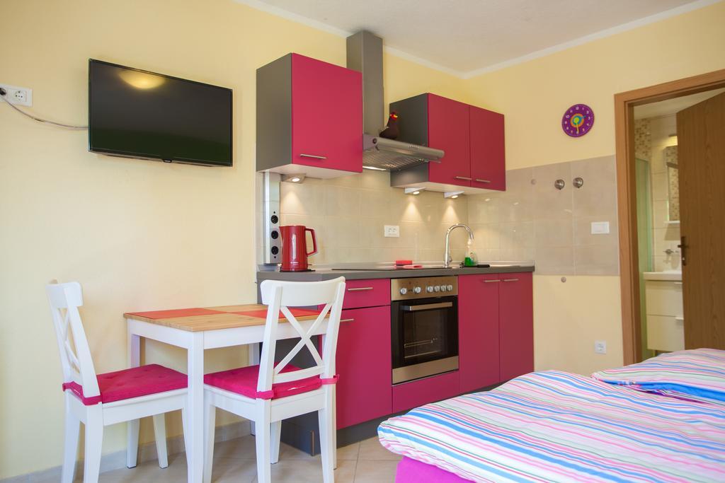 Apartment Dunja Đảo Đảo Cres Ngoại thất bức ảnh