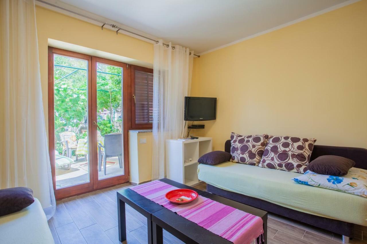 Apartment Dunja Đảo Đảo Cres Ngoại thất bức ảnh