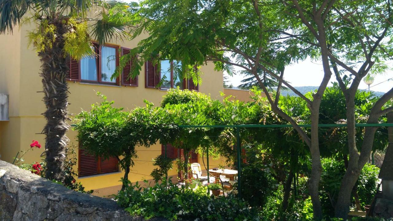 Apartment Dunja Đảo Đảo Cres Ngoại thất bức ảnh